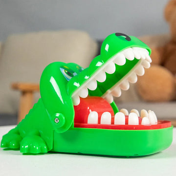 Crocodile Teeth Biting Game